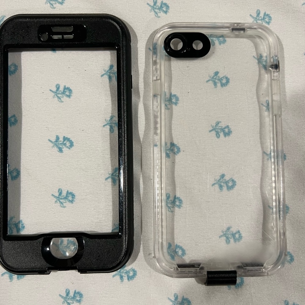 iPhone 7/8 case bundle - Picture 3 of 6